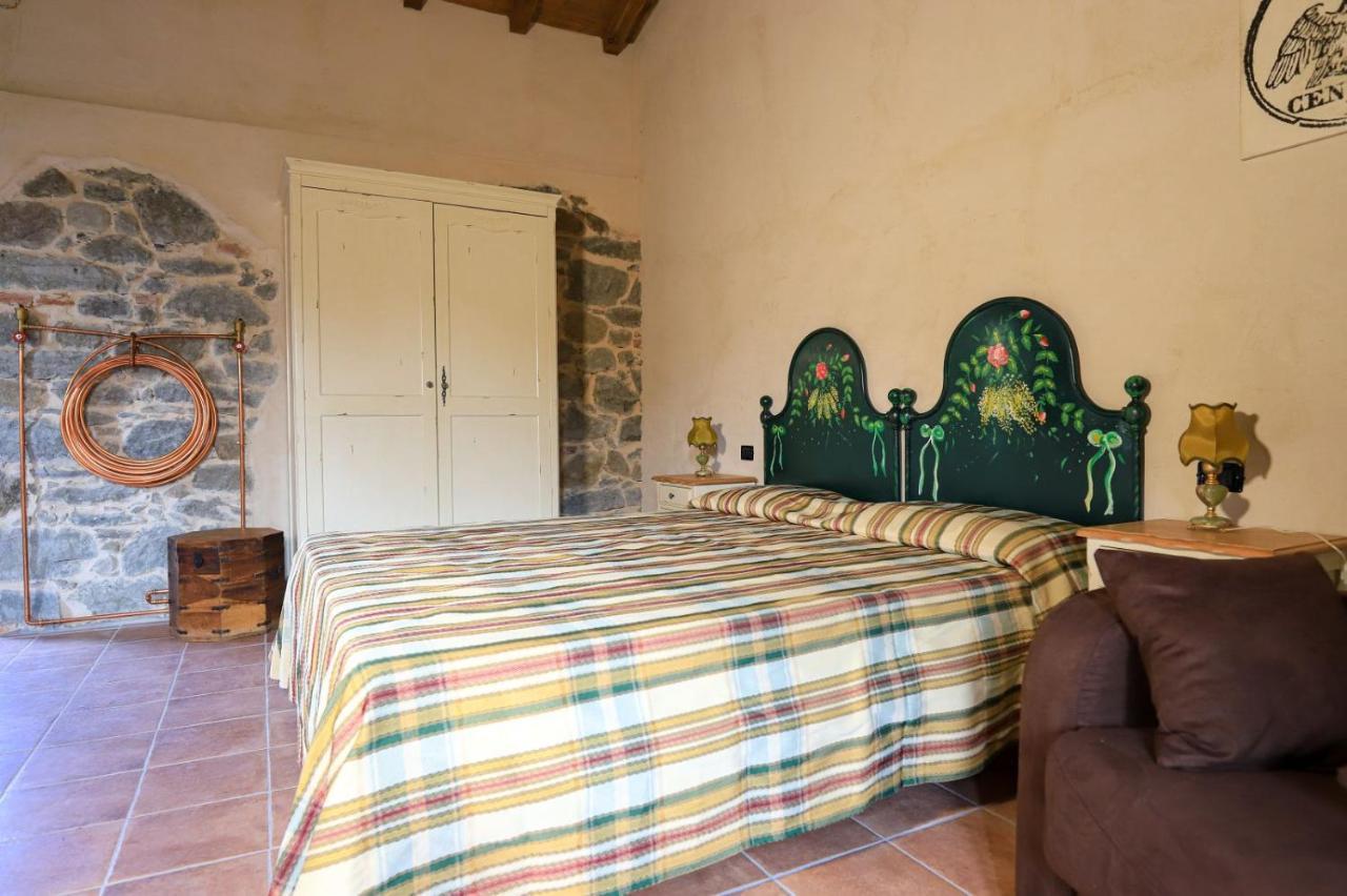Agriturismo La Cascina Dei Chicchi Bagnone Exterior foto